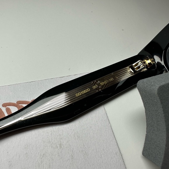 NWT GUCCI WOMENS GLASSES GG10820 BLACK WITH CASE AND LENS CLOTH - Picture 10 of 16